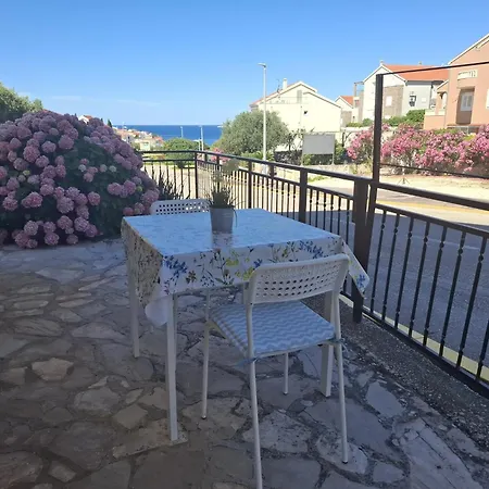 Dalmati Appartement *